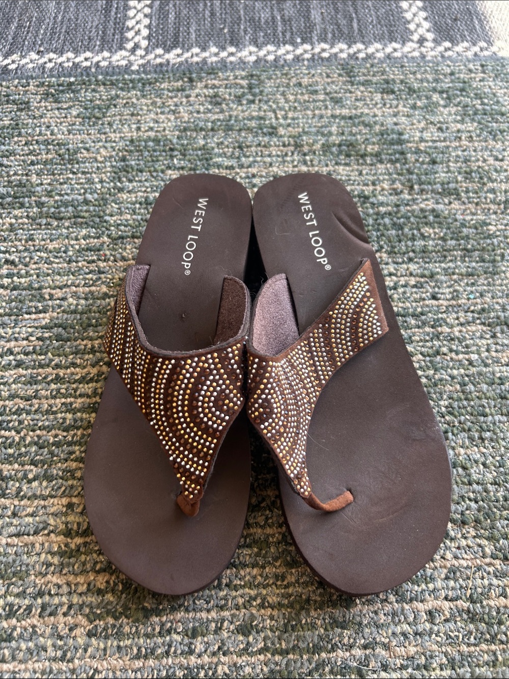west loop Brown Beaded Thong Sandals